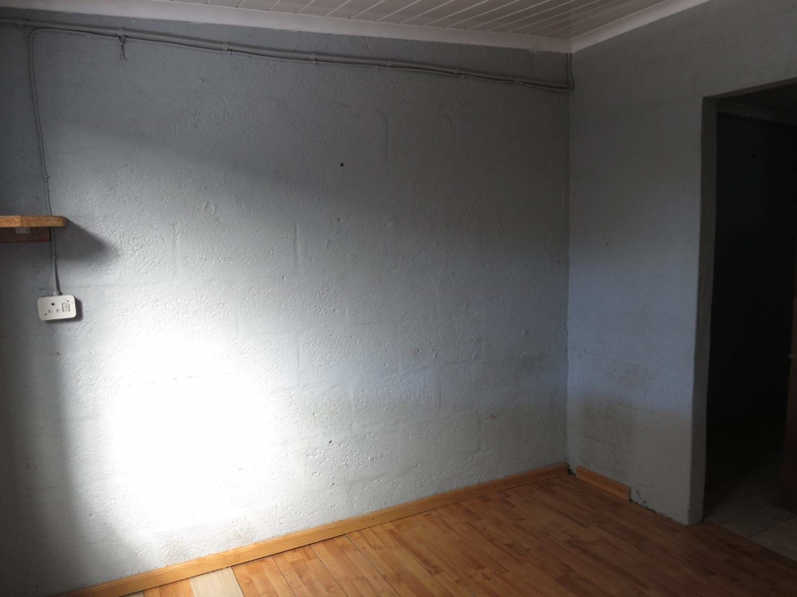 To Let 3 Bedroom Property for Rent in Kleinvlei Western Cape